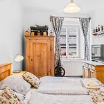 Krumlov Apartment *